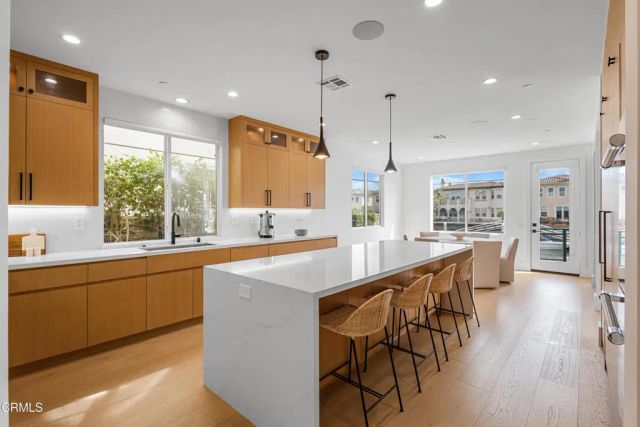 1520 Viewpoint Drive, Oxnard, CA 93035