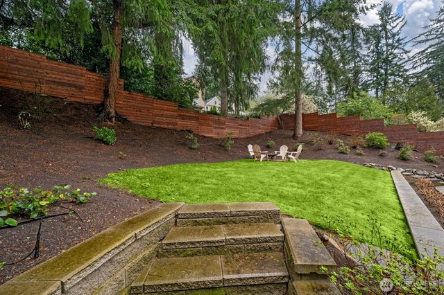 13525 4th Avenue NE, Seattle, WA 98125