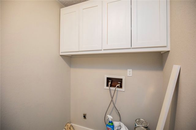 701 SE 10th Street, Bentonville, AR 72712