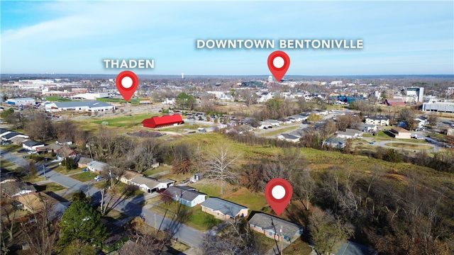 701 SE 10th Street, Bentonville, AR 72712