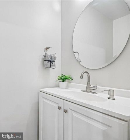 13840 CROSSTIE DR, Germantown, MD 20874