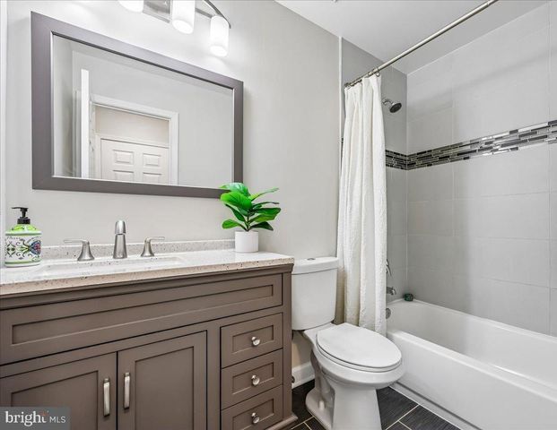 13840 CROSSTIE DR, Germantown, MD 20874