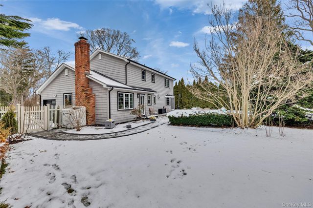 20 Soundview Drive, Shoreham, NY 11786