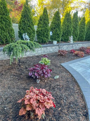 20 Soundview Drive, Shoreham, NY 11786