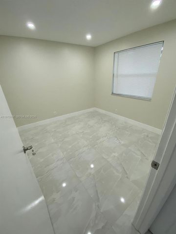 8830 Royal Palm Blvd 202, Coral Springs, FL 33065