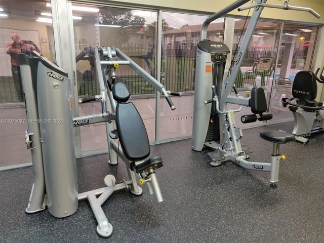 8830 Royal Palm Blvd 202, Coral Springs, FL 33065