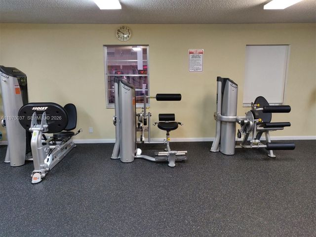 8830 Royal Palm Blvd 202, Coral Springs, FL 33065