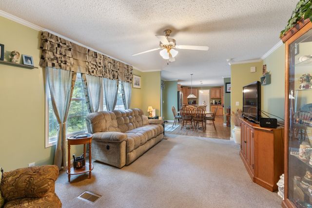 2497 Foster Rd, Cumberland Furnace, TN 37051