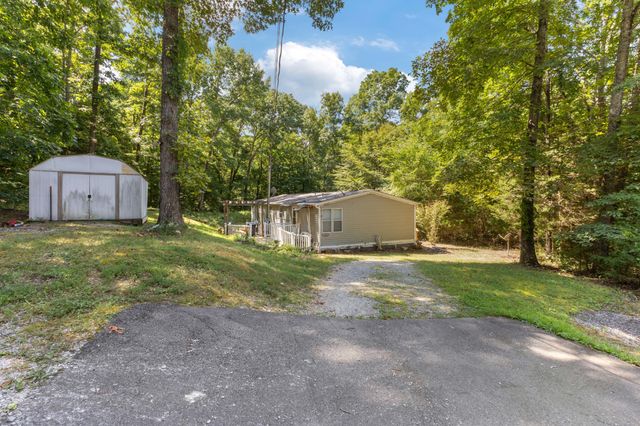 2497 Foster Rd, Cumberland Furnace, TN 37051