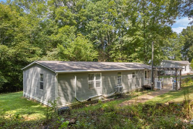 2497 Foster Rd, Cumberland Furnace, TN 37051