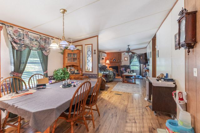 2497 Foster Rd, Cumberland Furnace, TN 37051