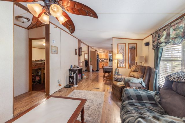2497 Foster Rd, Cumberland Furnace, TN 37051