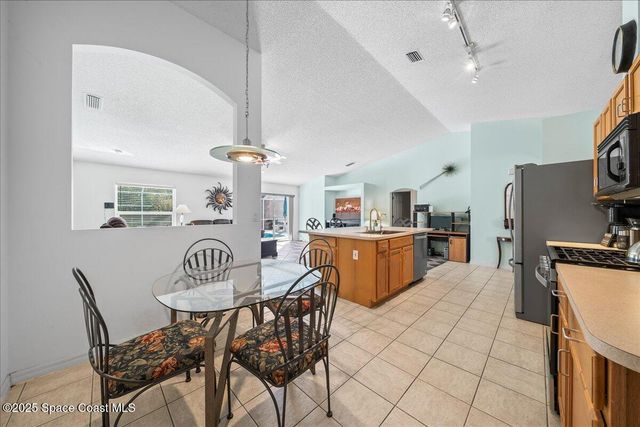 4193 Long Leaf Drive, Melbourne, FL 32940