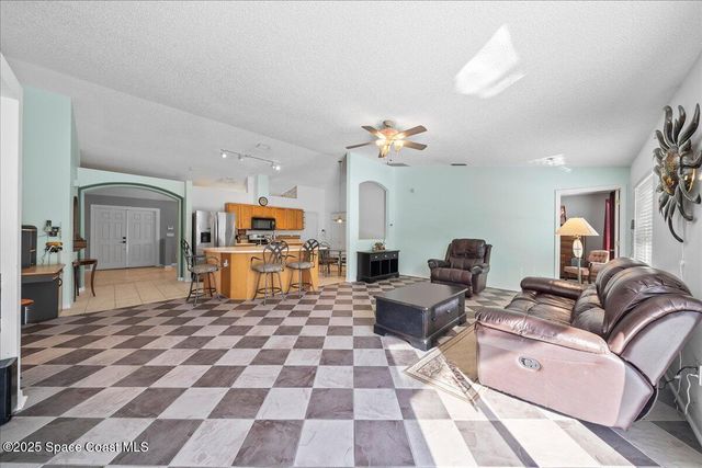 4193 Long Leaf Drive, Melbourne, FL 32940