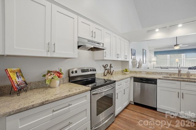 19816 Oak Leaf Circle, Cornelius, NC 28031