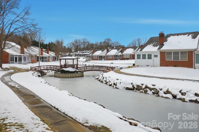 19816 Oak Leaf Circle, Cornelius, NC 28031