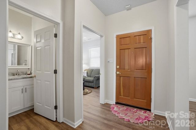 19816 Oak Leaf Circle, Cornelius, NC 28031