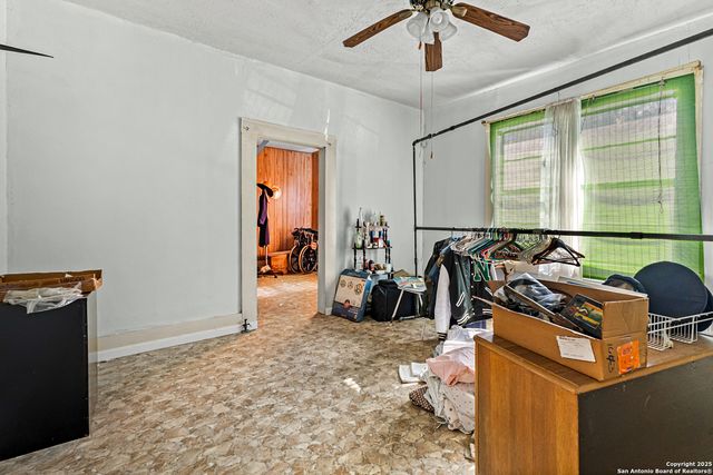 3523 W Martin, San Antonio, TX 78207