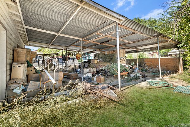 3523 W Martin, San Antonio, TX 78207