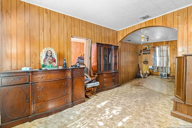 3523 W Martin, San Antonio, TX 78207