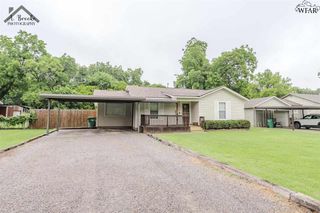 605 MEADOW DRIVE, Burkburnett, TX 76354