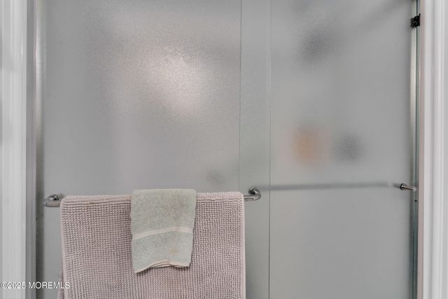 766B Liverpool Circle, Manchester, NJ 08759