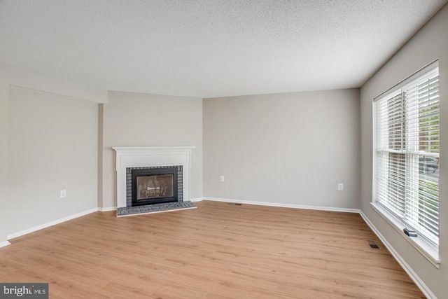 15327 BLACKSMITH TER, Woodbridge, VA 22191