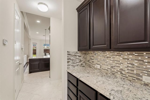 6011 Abercombie Lane, Sugar Land, TX 77479