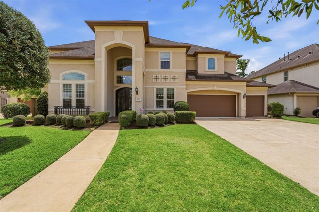 6011 Abercombie Lane, Sugar Land, TX 77479
