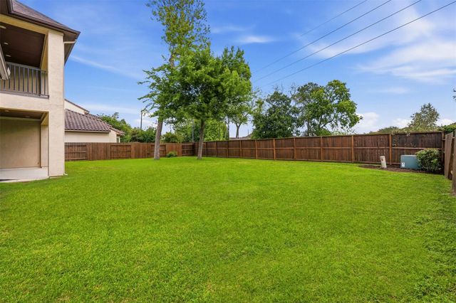6011 Abercombie Lane, Sugar Land, TX 77479