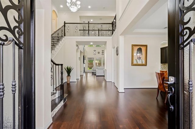 6011 Abercombie Lane, Sugar Land, TX 77479