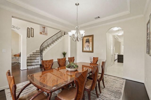 6011 Abercombie Lane, Sugar Land, TX 77479