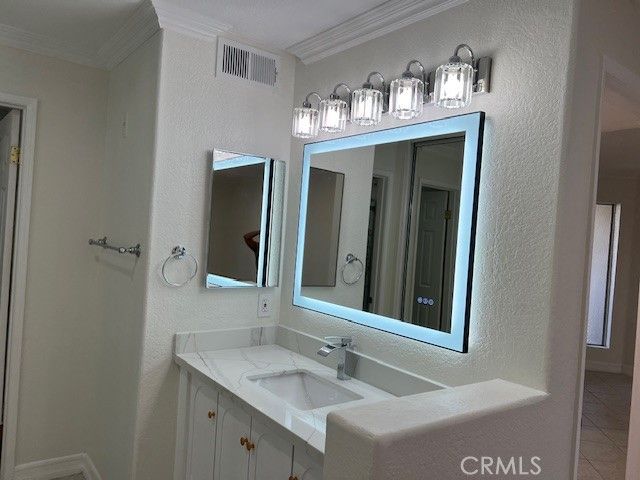 320 Lake, Huntington Beach, CA 92648