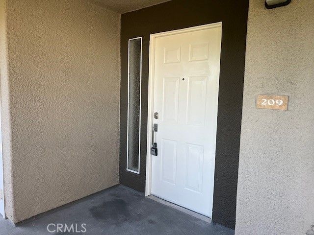 320 Lake, Huntington Beach, CA 92648