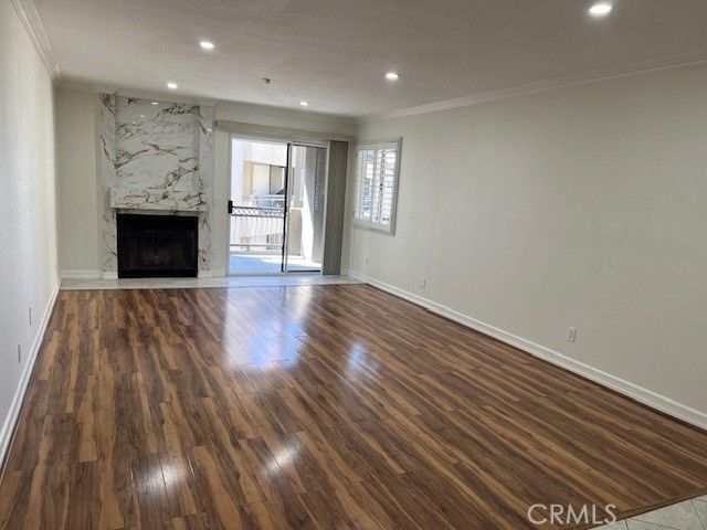 320 Lake, Huntington Beach, CA 92648