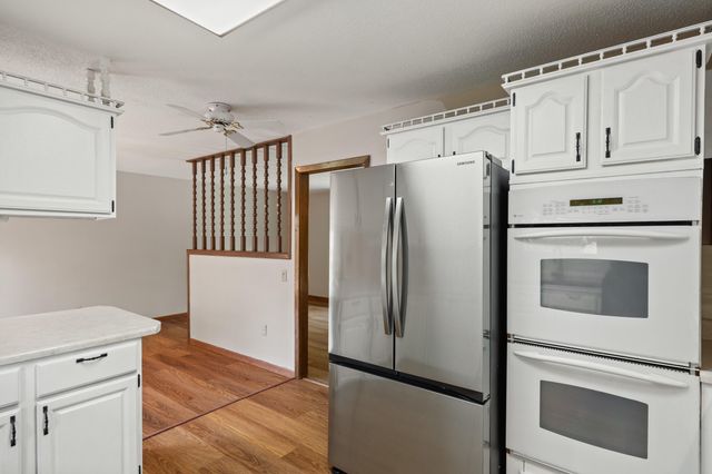 1305 JAKE LN, Columbia, MO 65203