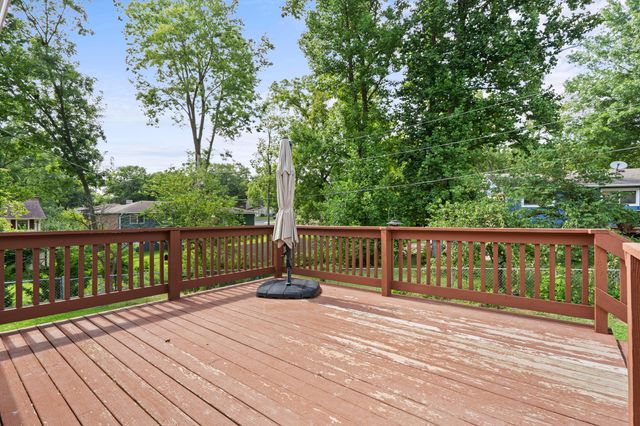 1305 JAKE LN, Columbia, MO 65203