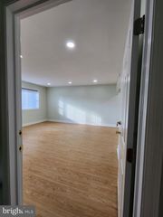 8303 RIDGEWAY ST #2 ND FLOOR, Philadelphia, PA 19111