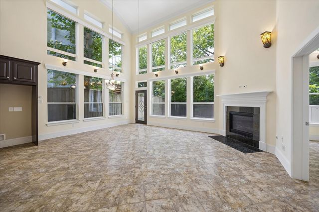 6008 Community Drive, West University Place, TX 77005