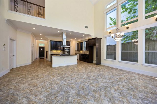 6008 Community Drive, West University Place, TX 77005