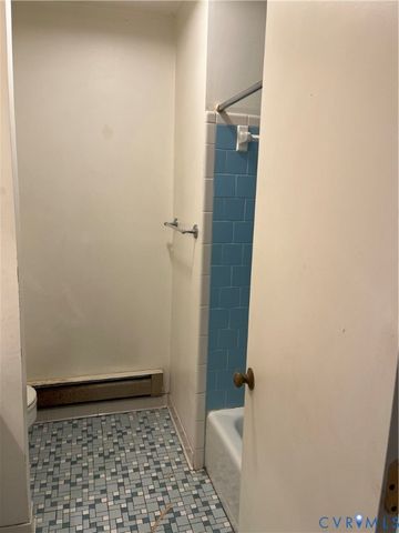 4711 Station Rd, Sutherland, VA 23885