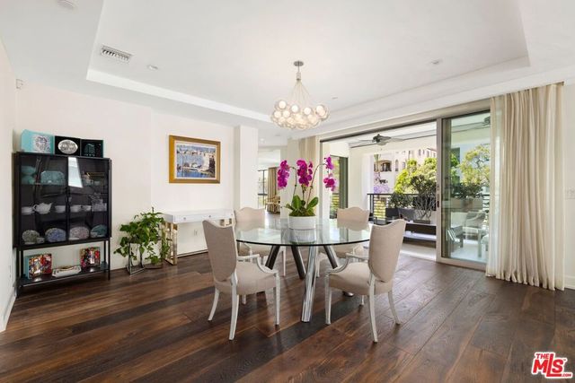 450 N Palm Drive 306, Beverly Hills, CA 90210