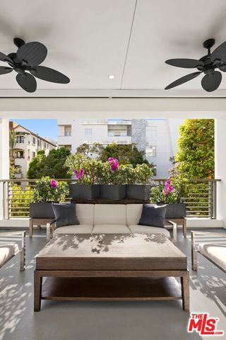 450 N Palm Drive 306, Beverly Hills, CA 90210