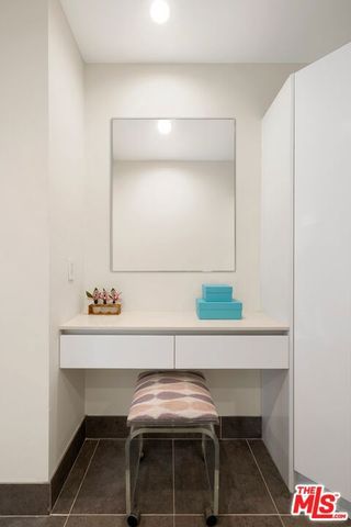 450 N Palm Drive 306, Beverly Hills, CA 90210