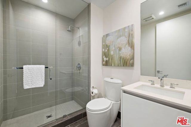 450 N Palm Drive 306, Beverly Hills, CA 90210