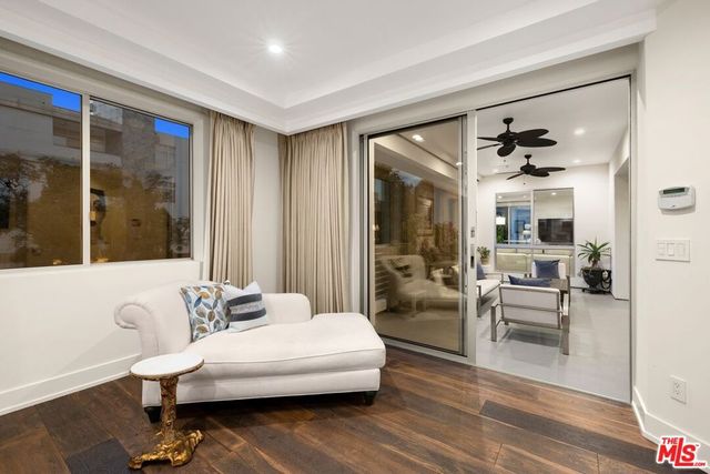 450 N Palm Drive 306, Beverly Hills, CA 90210
