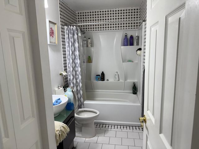 16393 E LANCASHIRE Drive E, Loxahatchee, FL 33470
