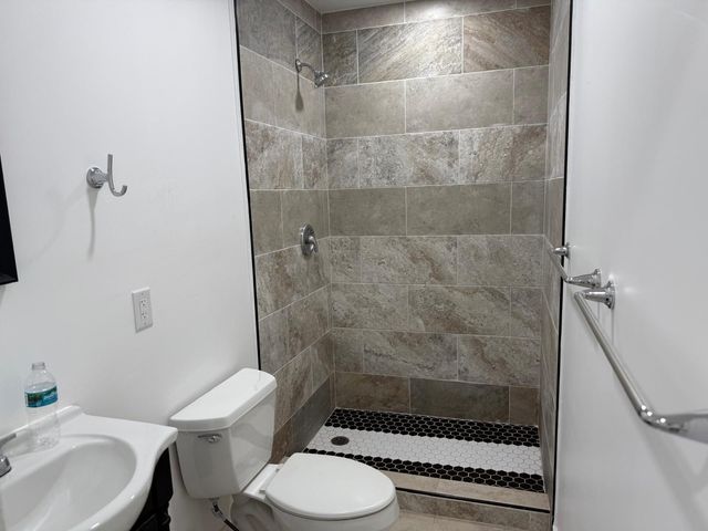 16393 E LANCASHIRE Drive E, Loxahatchee, FL 33470