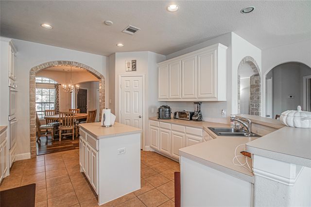 5204 Katy Rose Court, Fort Worth, TX 76126