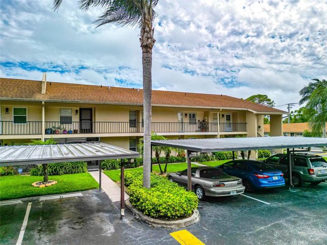 2657 WOODGATE LANE E4, Sarasota, FL 34231